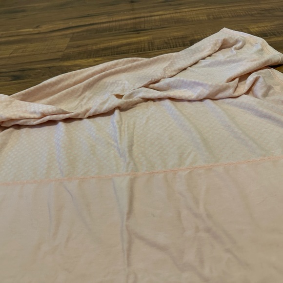 Lululemon Infinity Wrap - Picture 2 of 4